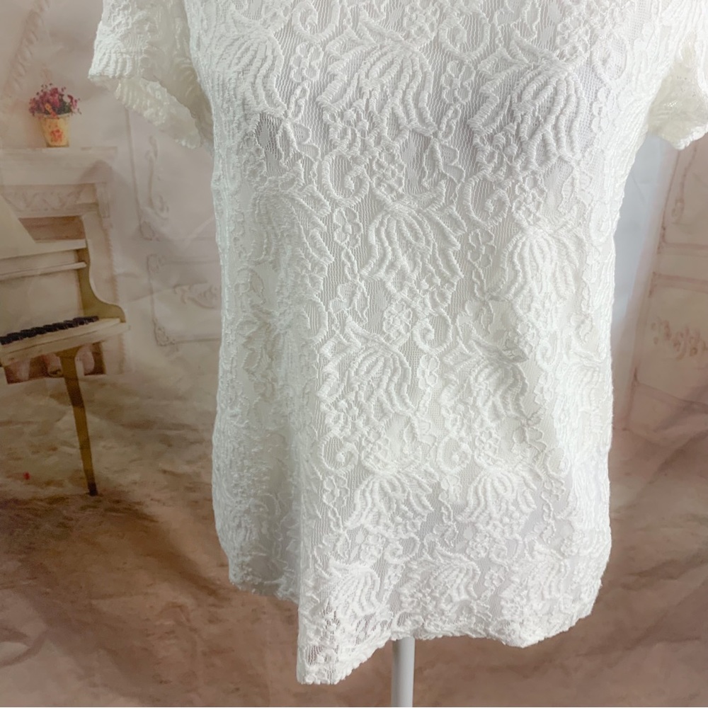 NEW T Tahari Crew Neck Lace Ivory Blouse - Picture 3 of 11